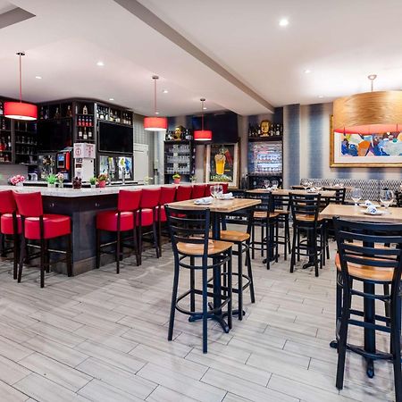 Hilton Garden Inn Lenox Pittsfield Exteriör bild