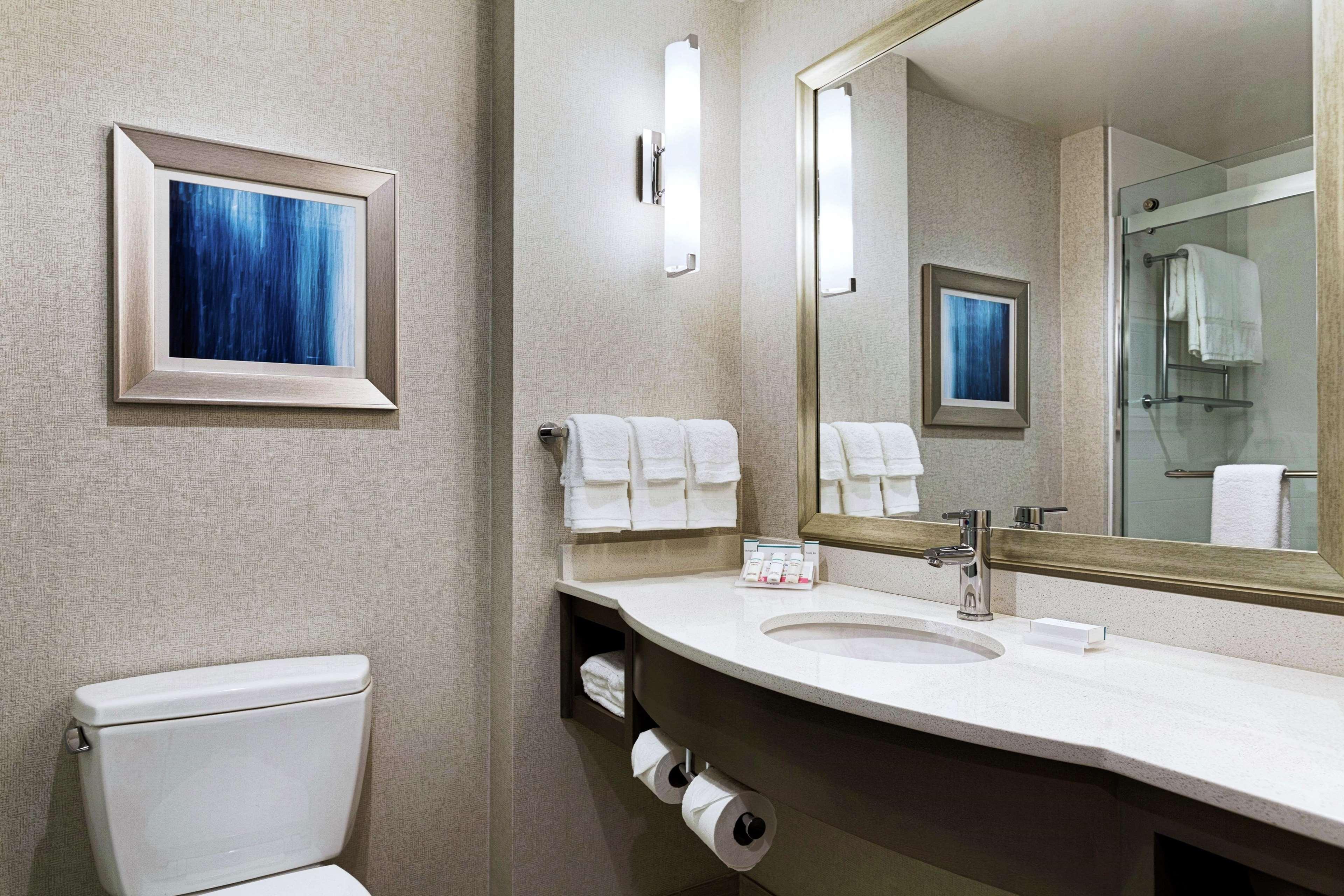 Hilton Garden Inn Lenox Pittsfield Exteriör bild
