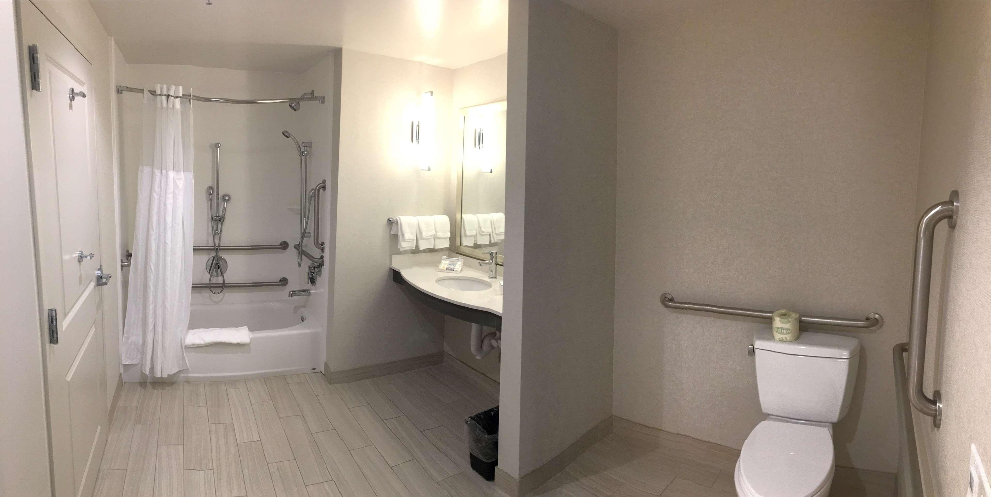 Hilton Garden Inn Lenox Pittsfield Exteriör bild
