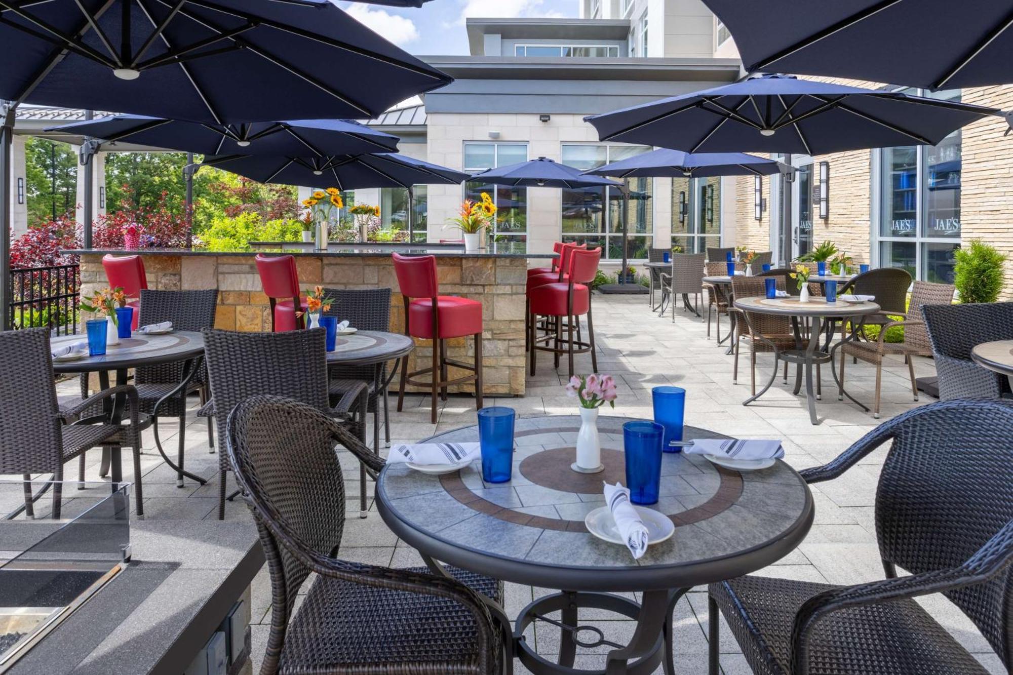 Hilton Garden Inn Lenox Pittsfield Exteriör bild