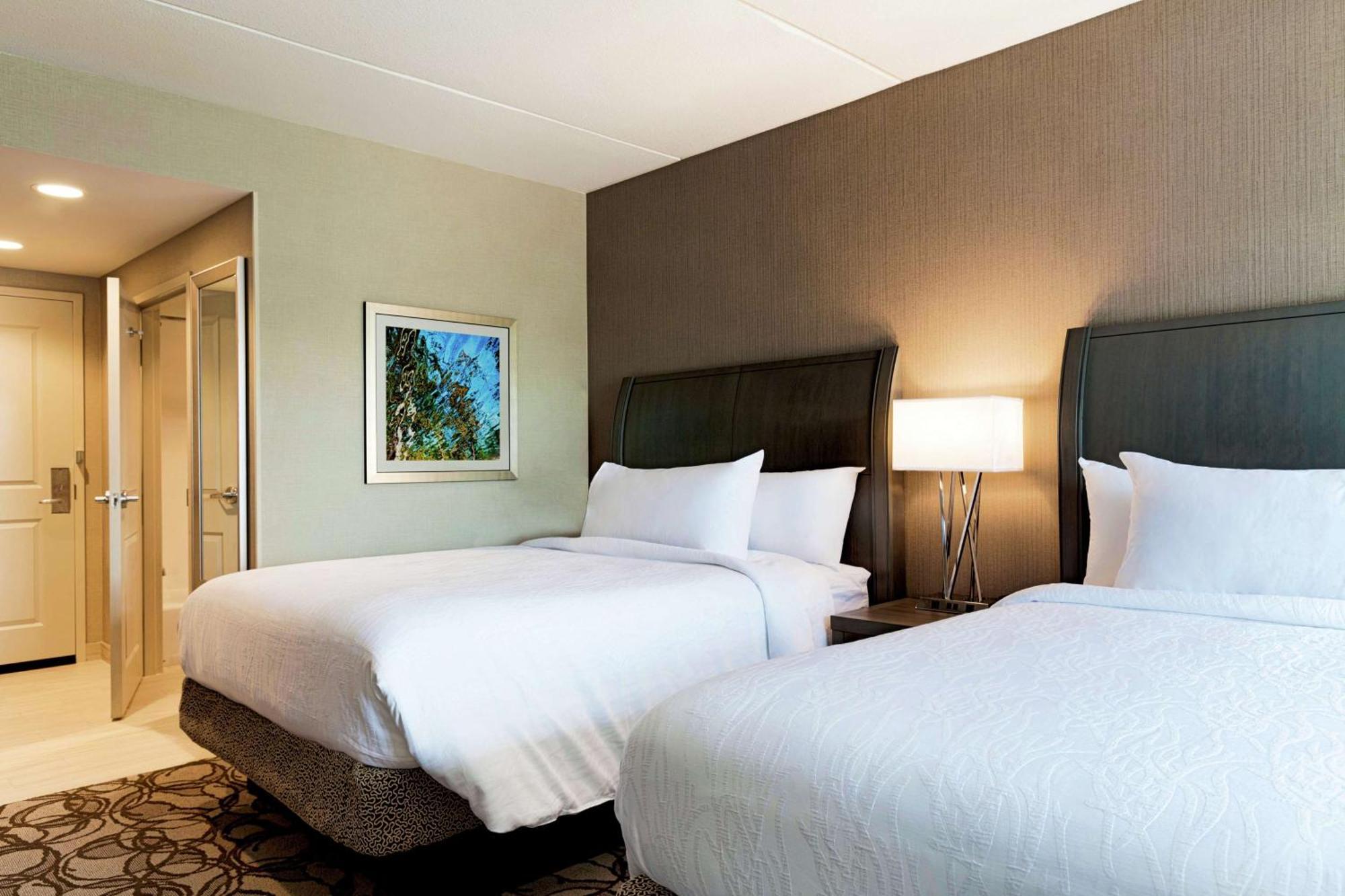 Hilton Garden Inn Lenox Pittsfield Exteriör bild